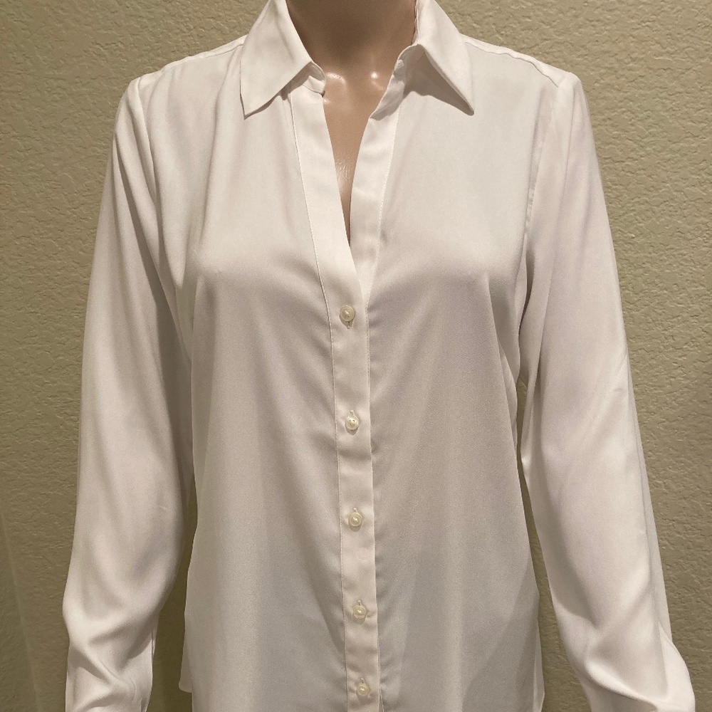 Ann Taylor Small Cream Button Down Blouse